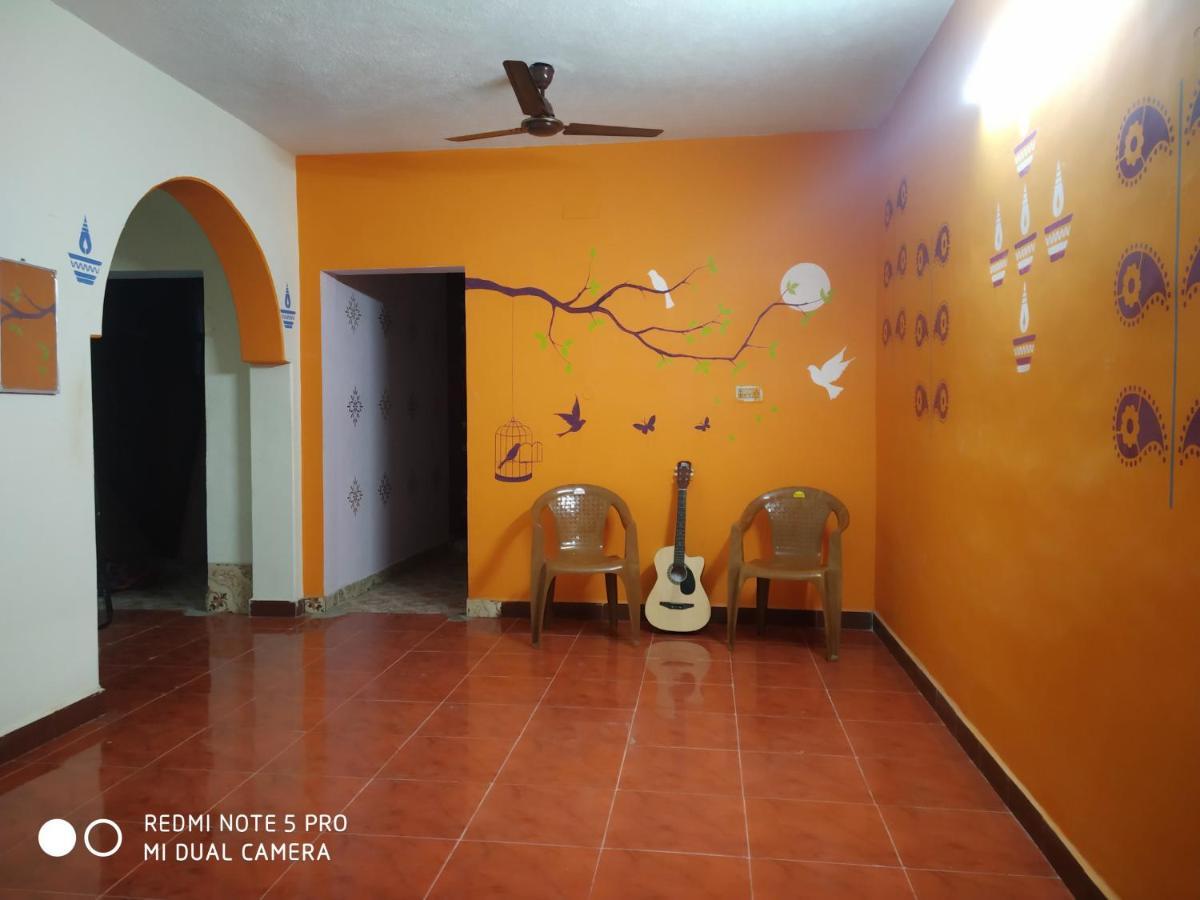 Easvari Grand Pg For Women - Female Only Hostel Csennai Kültér fotó