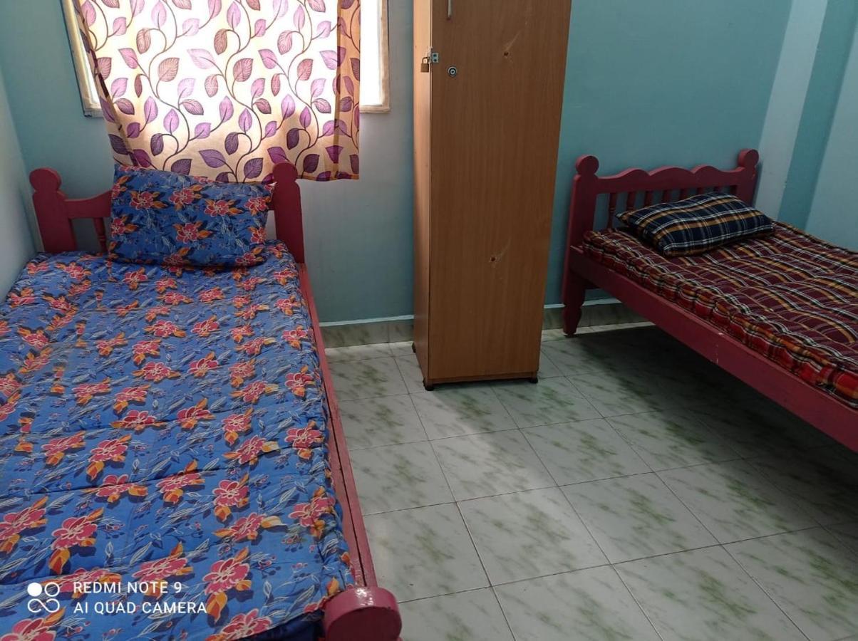 Easvari Grand Pg For Women - Female Only Hostel Csennai Kültér fotó